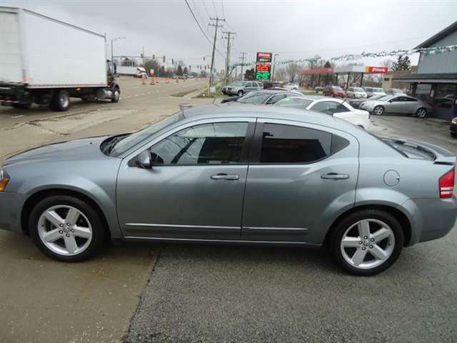 2008 Dodge Avenger R/T 4dr Sedan
